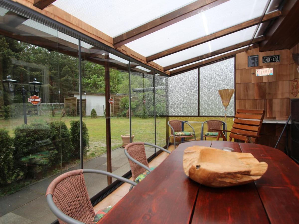 Bungalow Wernsdorf Кёнигс-Вустерхаузен Экстерьер фото
