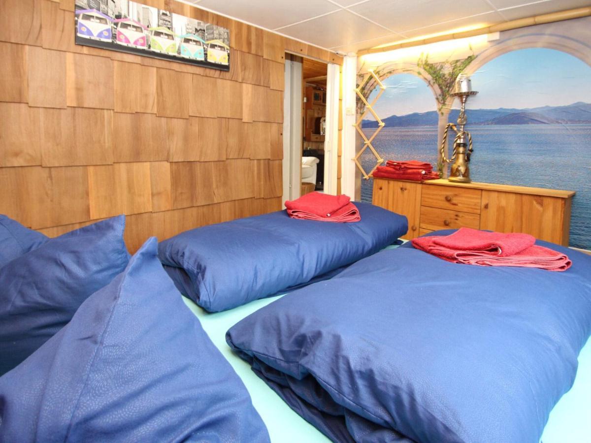 Bungalow Wernsdorf Кёнигс-Вустерхаузен Экстерьер фото